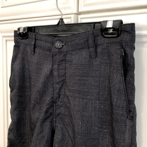 Billabong menโs board shorts - Picture 3 of 11